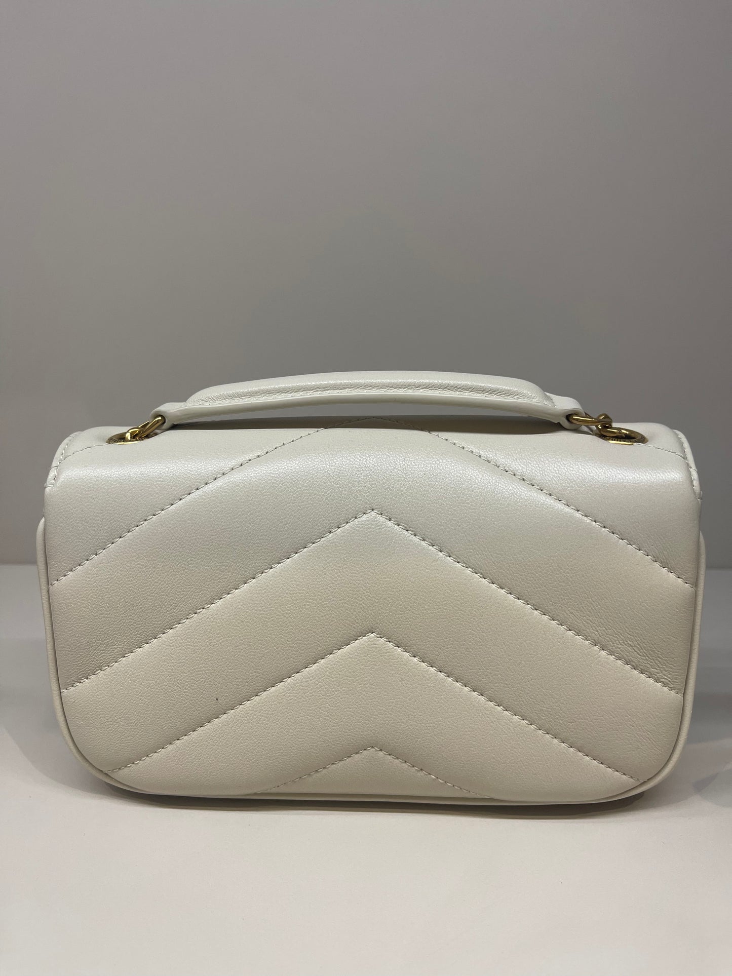 SAINT LAURENT LOULOU BAG IN WHITE WITH GOLD TONE HARDWARE