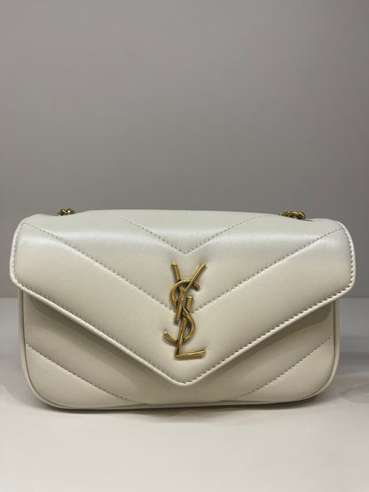 SAINT LAURENT LOULOU BAG IN WHITE WITH GOLD TONE HARDWARE
